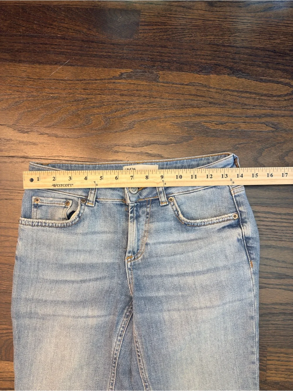 Zara Low Rise Jeans Size 26/2
